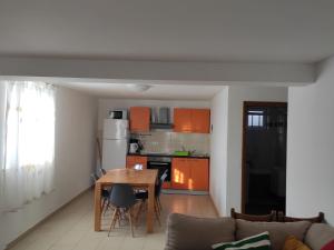 Apartment Ela - Three Bedroom Apartment with Terrace with Sea View