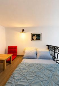 Hanoian Traditional Stay - City view - Old Quarter