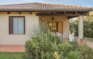 Amazing Home In Cinigiano With Private Swimming Pool, Can Be Inside Or Outside