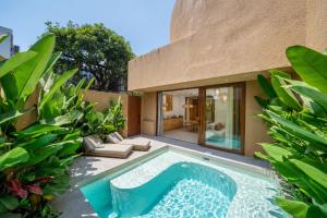 Berawa Week Villas - Modern Pool Stay Near the Ocean