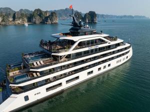 Doria Cruise by HAG