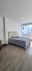 31 CONFORTABLE MONOAMBIENTE EQUIPADO Céntrico y funcional para parejas o familia cerca de todo