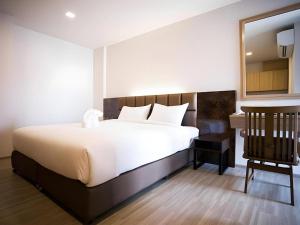 B2 Amata Nakorn Premier Hotel
