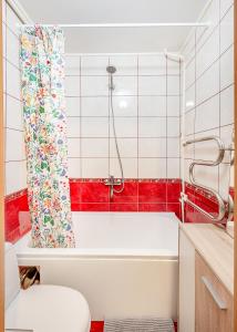 Central Apartment near Kauno klinikos & Stadium Free Parking & Self Check In