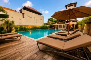 Bali Ayu Hotel & Villas 10 Minutes Walking Distance to the Beach