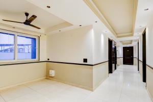 Super Townhouse Oak Udyog Vihar