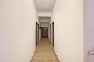Super Hotel O Khatu Shyam Temple Formerly Shree Radhey Shyam Palace