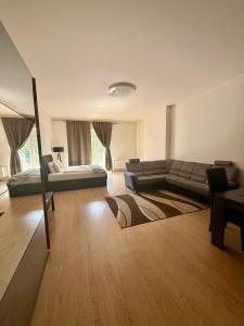 Victoria Apartment
