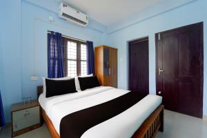 Super Collection O Peroorkada Junction Formerly Snehalayam Stays