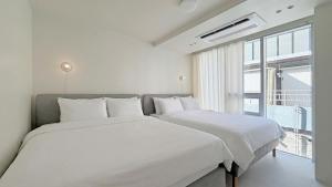 New, DH Stay 2, 3BR 2BATH , 3 min from Hongik Univ STN