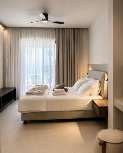 Zoe Sea View Villas