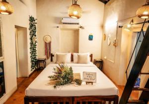 Casa Brooklyn 150 Year Old Boutique Portuguese Heritage Villa, Saligao