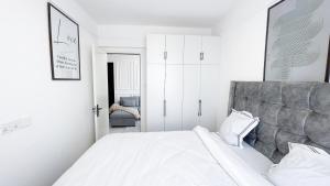 Aono home stays