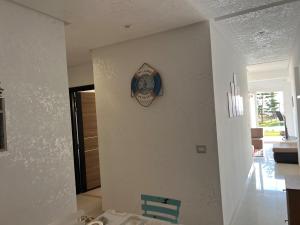 S 2 Waterfront Pool Terrace