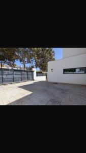 Villa Moderna en Puerto marina
