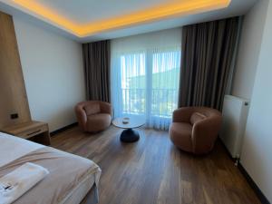 Alabi Hotels