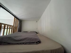 Viewfinder House