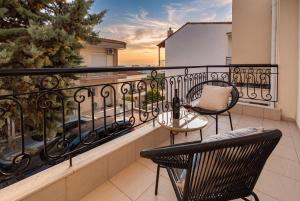 LUXURY APARTMENT in NEOS-MARMARAS
