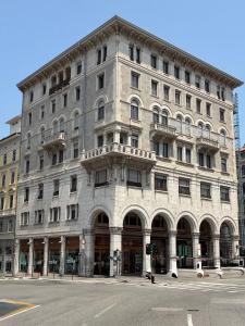 Carducci Central