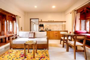 Newa Suites by Maison Artelier