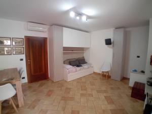 Monolocale Moderno con WiFi e parcheggio vicino a Treviso