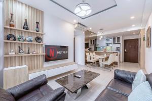 3 Bedroom The Tresor Apartment D4- River View Near Ben Thanh Market-191