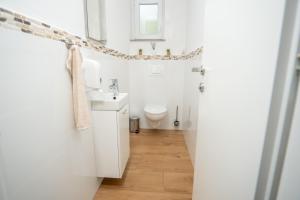 Beachfront Reiterer Villa V3 with Jacuzzi 30 meters from the Beach - CROWONDER LUXURY RENT