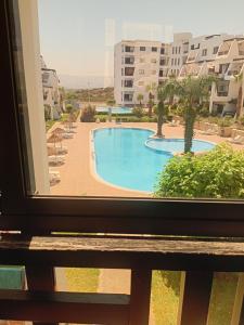 Bel appartement Tamuda golf