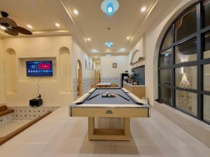 Villa Trệt Không Lầu Gần Bãi Sau Thùy Vân - 37 Lô A Trần Thượng Xuyên
