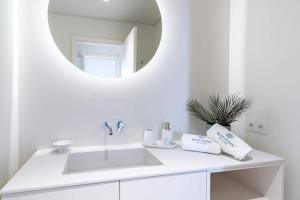 Horizon Quarteira 1BR beachfront, pool