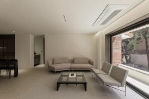 Gangnam Private House 5BR Garden Near COEX