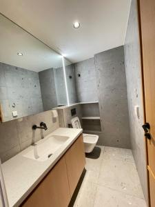 Relax luxury Room with pool 10 minutes Airport