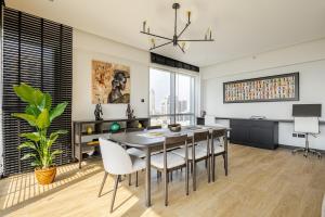 Casa Fernando Dubai Stunning golf course and lake view