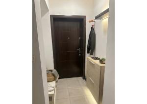 Reginas Modern Apartment City Center