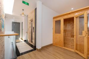 The Sun Villa 16 NH - Đi Bộ Ra Bãi Tắm Thùy Vân 200 Met