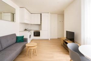 Elegant and Chic Central Paris - Near Top Sights
