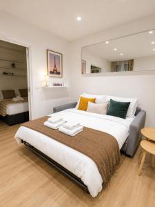 Elegant and Chic Central Paris - Near Top Sights