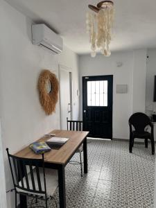 Manolos Beach House- El Palo