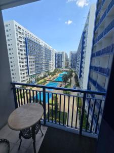 Staycation in Sea residences by Jeff