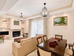 The Athens Manor - 2BR Home in Ilioupoli by ΜΡS