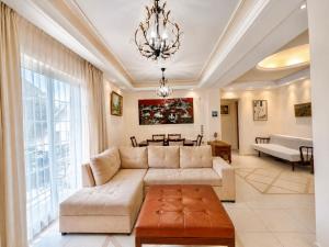 The Athens Manor - 2BR Home in Ilioupoli by ΜΡS