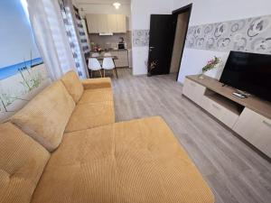 Beach Side Premium Apartment - Promenada Mamaia Nord la 5m de plaja Restaurante Parking
