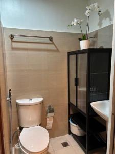 Condo Lily Sofias at Shore 2 Tower 2 MOA