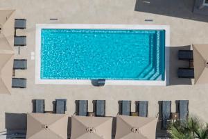 Amara Cove Adults Only by Estia