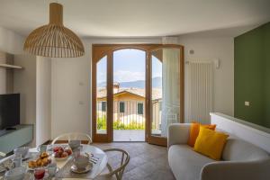 Towerhill Apartment with Roofterrace and shared Po