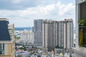 2 Bedroom-The Tresor Apartment District 4- City View-High Floor