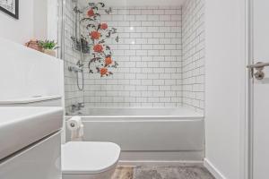 #188 Smart City Stay - Forge Apartments - Sleeps 5