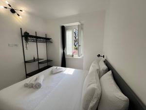 15 min to Piazza Statuto - Wifi & Air Conditioning