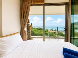 Fully Seaview 2BR Apartment, Walk to Kamala Beach