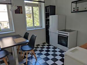FLEX Aparts - große, möblierte Wohnung in Zwickau mit 2 Zimmern